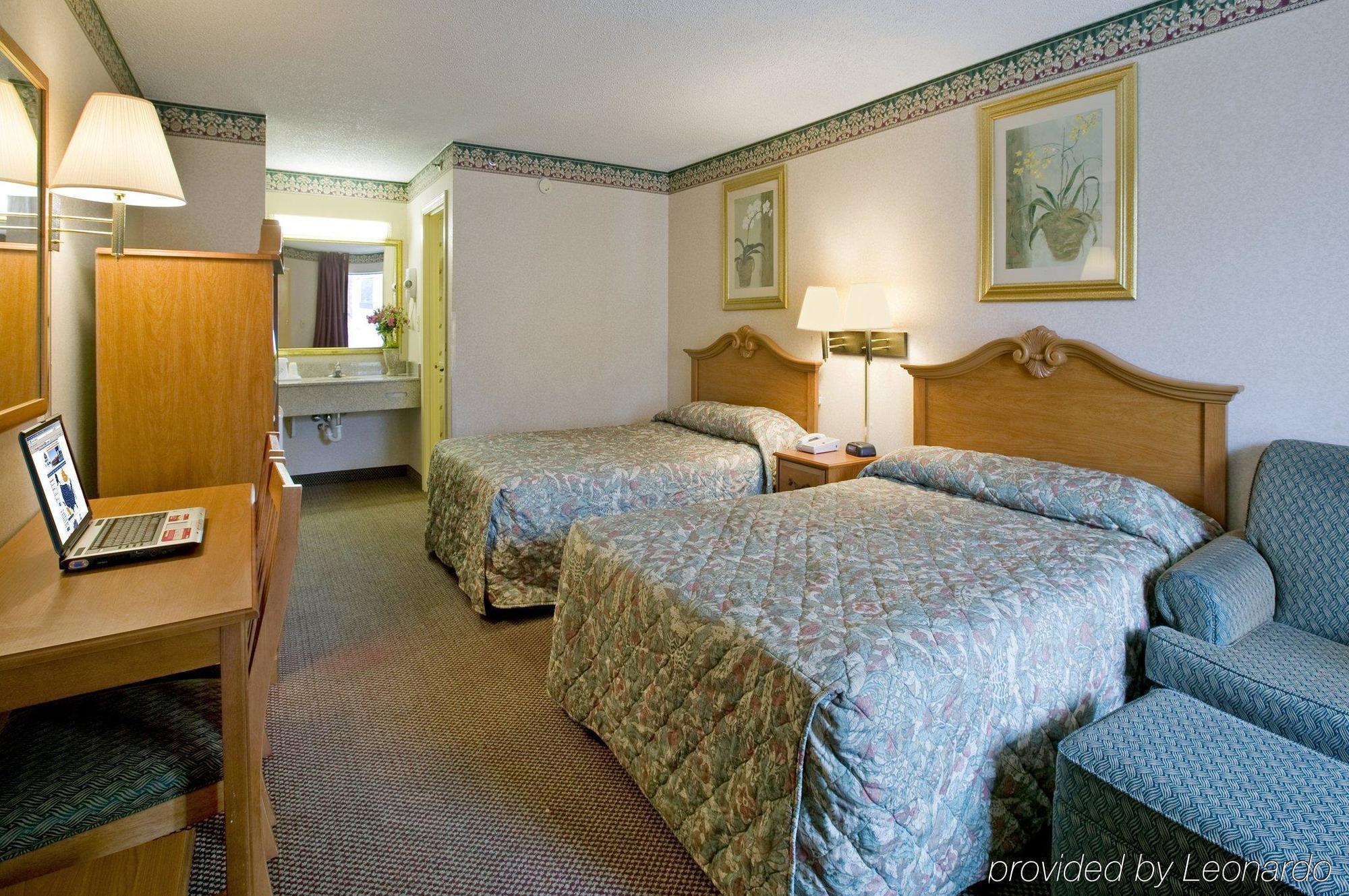 My Home & Suites Covington Room photo